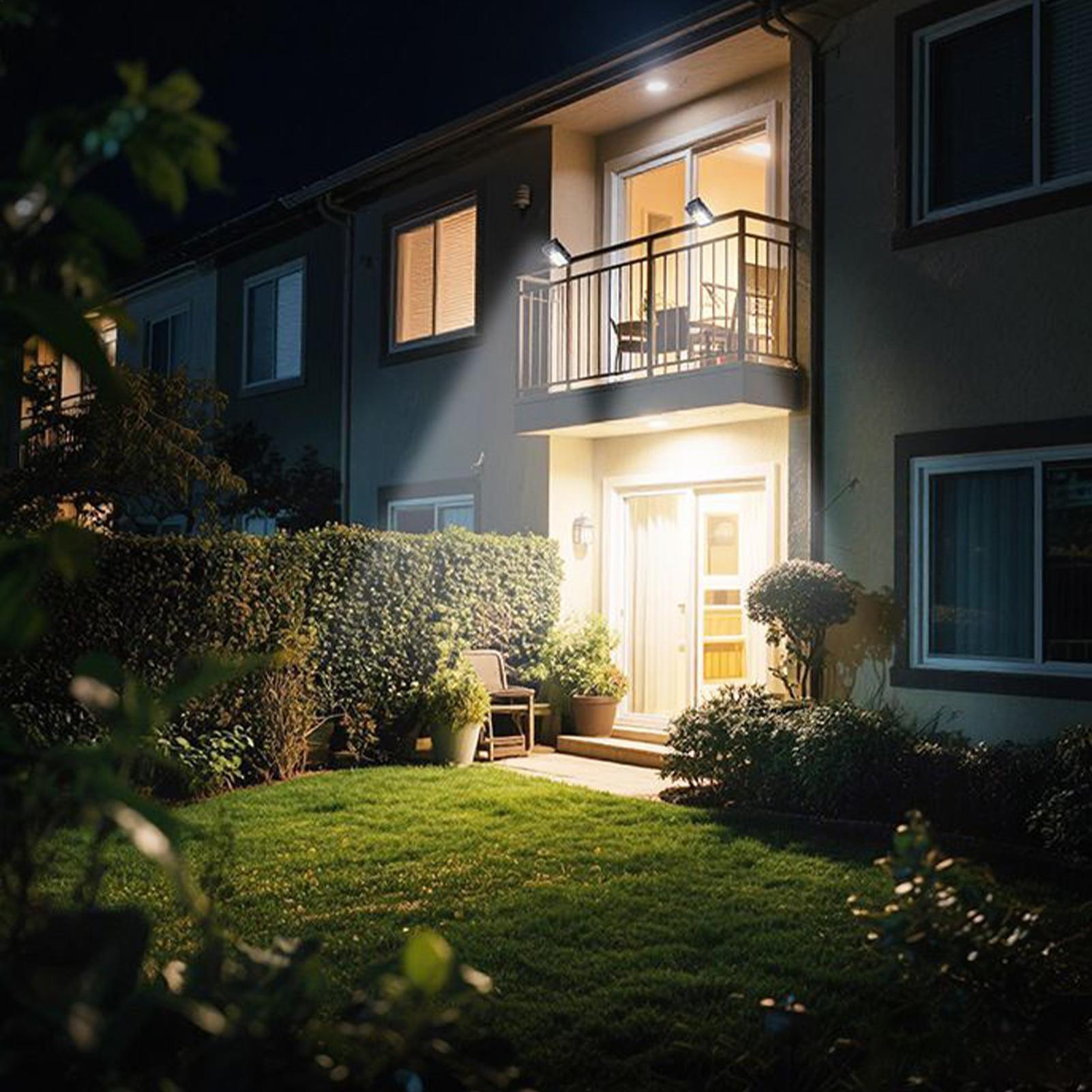 Smart Garden Gate - Zasilane energią słoneczną lampki z klipsem,